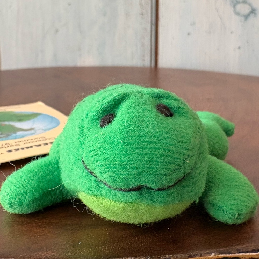 Phoenix frog Weebeanies Collectible Series 1997; cute purse charm or key ring